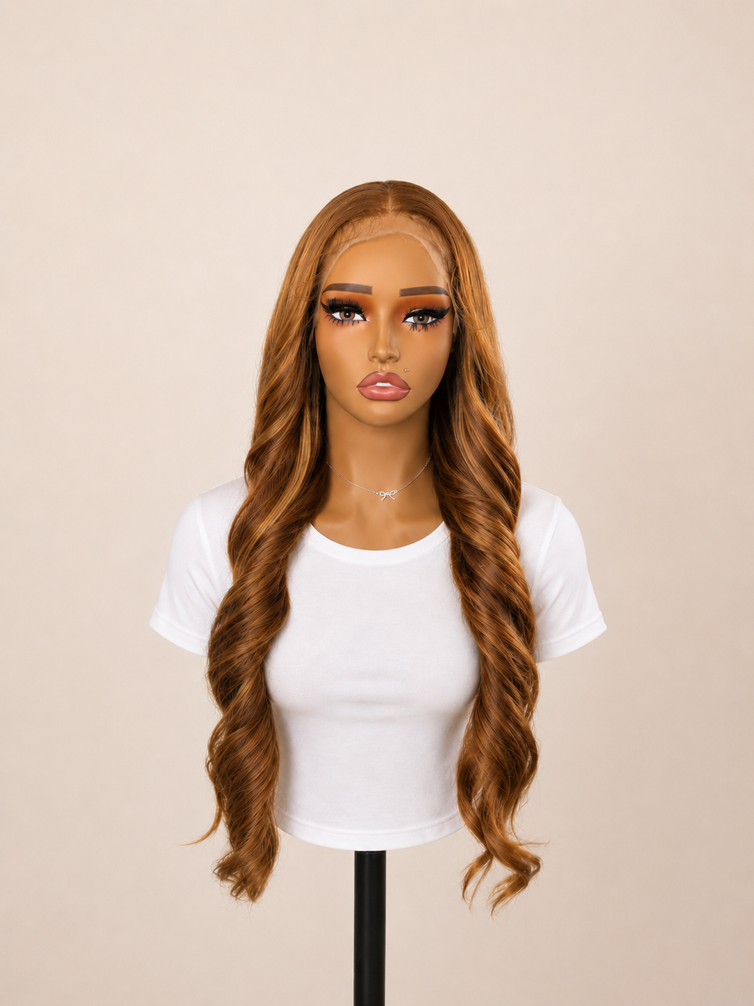 Honey Blonde Body Wave Wig – 26" 13x6 Lace Frontal